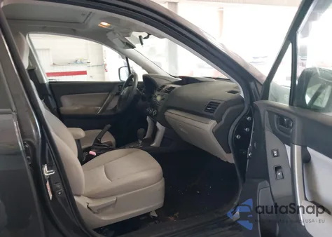 2015 Subaru Forester 2.5I Premium z USA, uszkodzony, nr VIN JF2SJAFCXFH482694